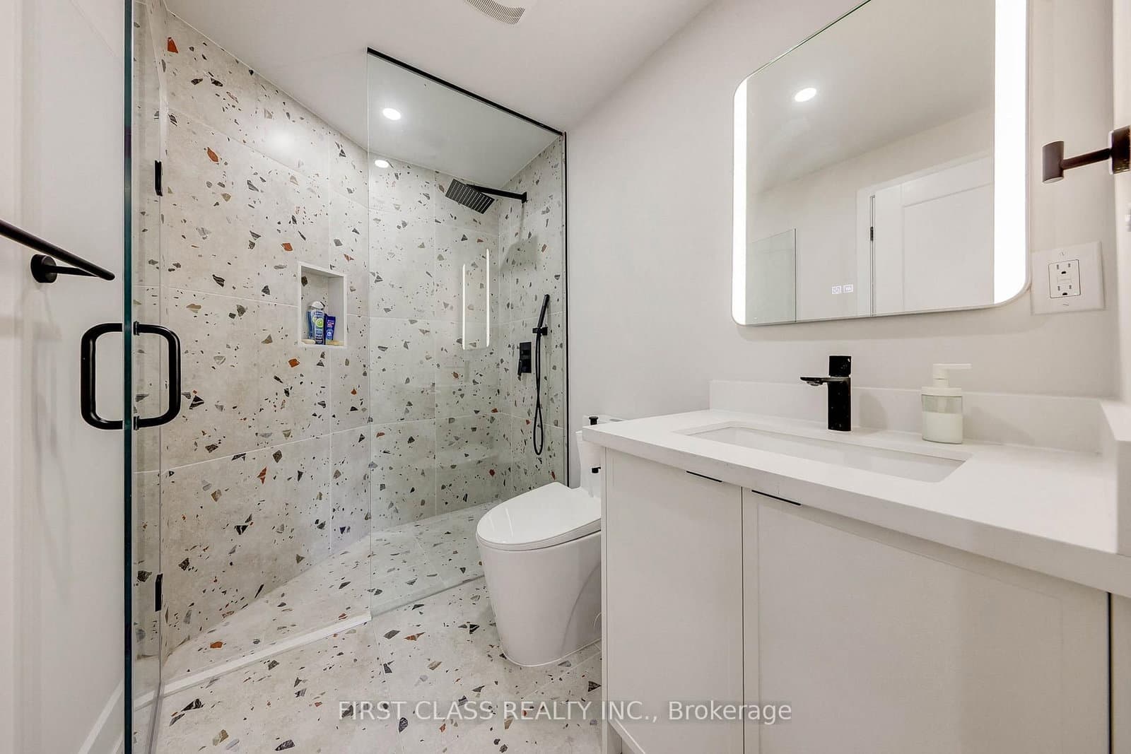 431 Roxton Road thumbnail 19