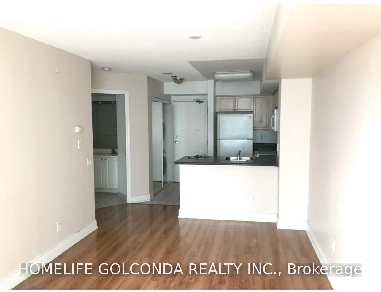 28 Harrison Garden Boulevard, Unit 1109 thumbnail 2