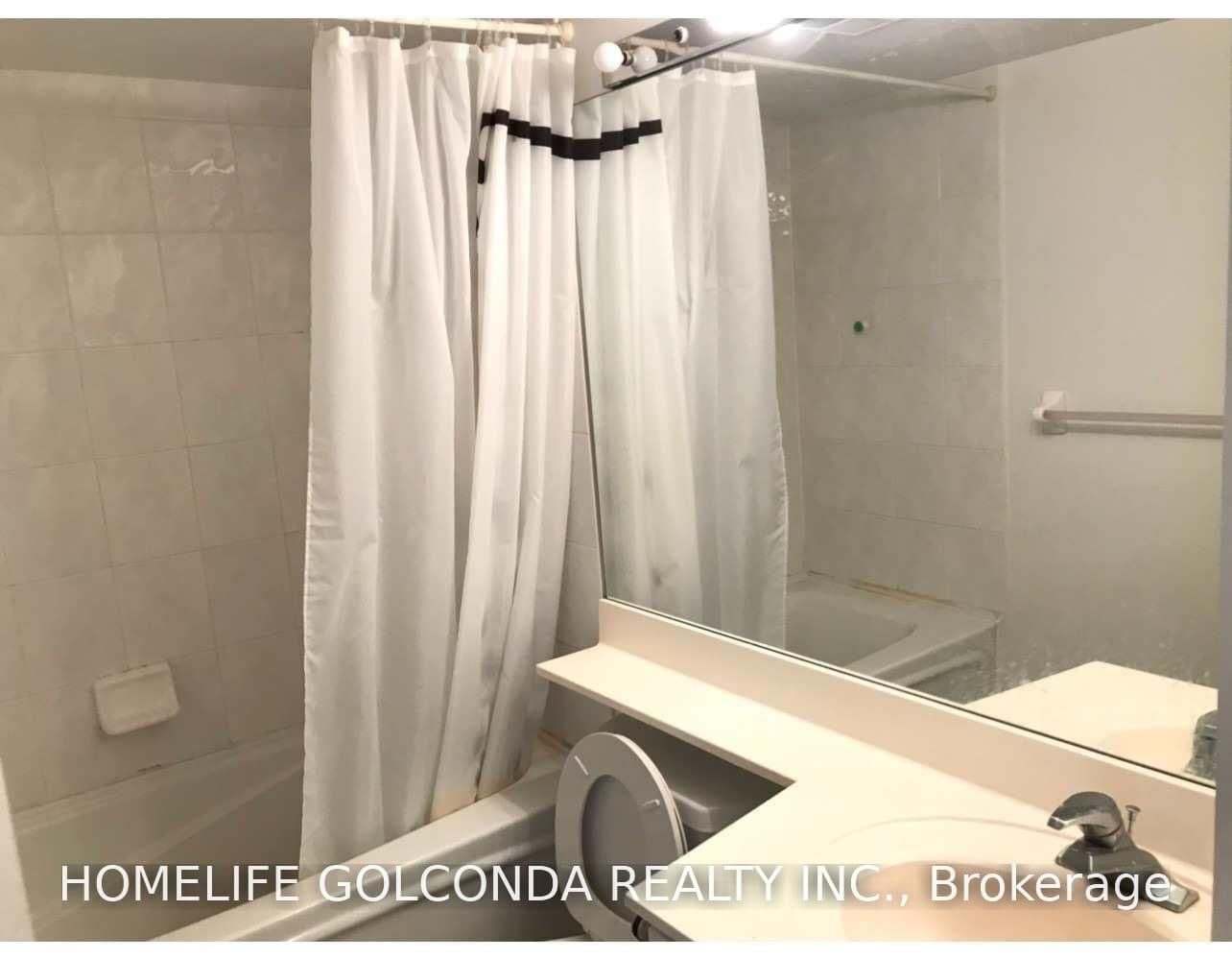 28 Harrison Garden Boulevard, Unit 1109 thumbnail 6