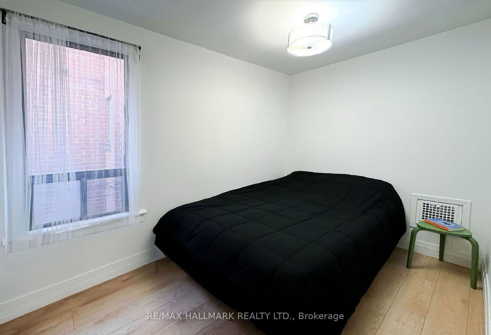 77 Northcote Avenue, Unit 2nd Floor thumbnail 3