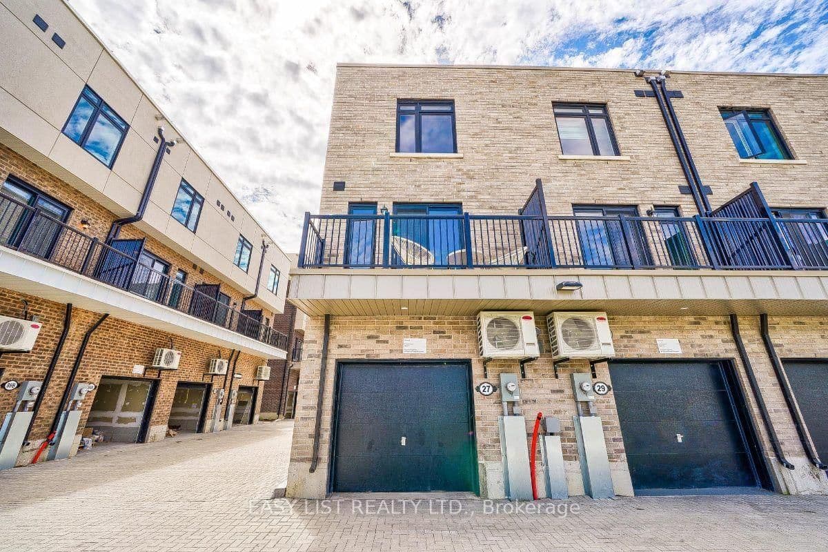 27 Spruce Pines Crescent thumbnail 20