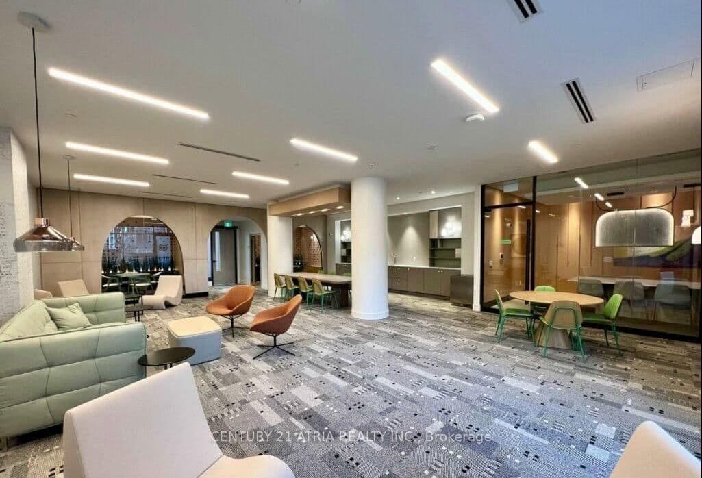 130 River Street, Unit 2010 thumbnail 11