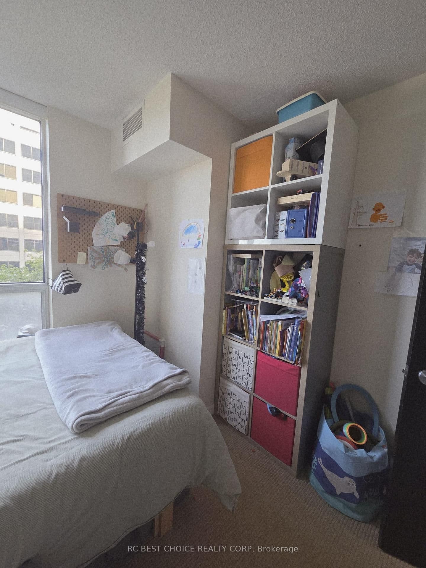 33 Sheppard Avenue, Unit 611 thumbnail 10