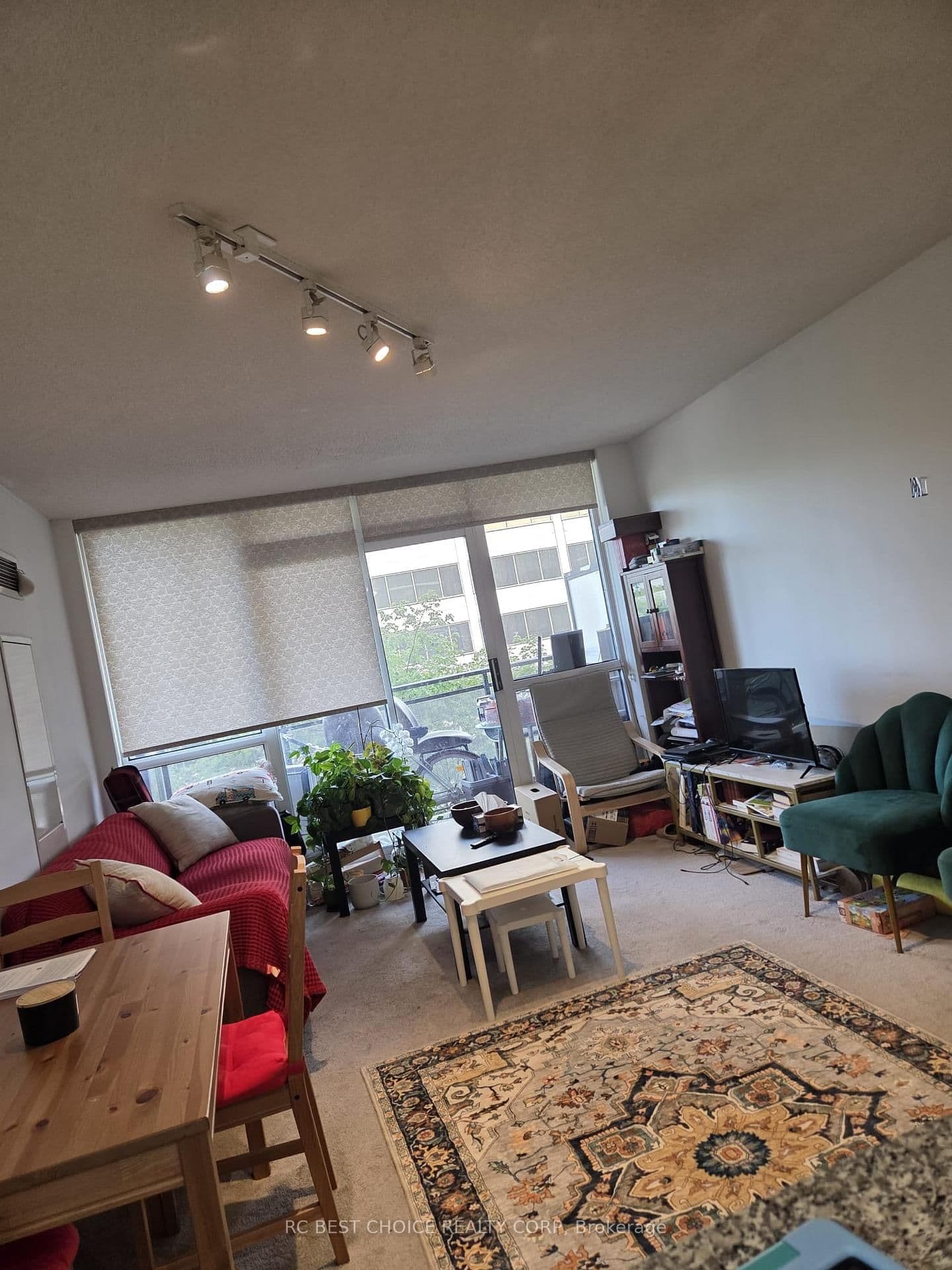 33 Sheppard Avenue, Unit 611 thumbnail 11