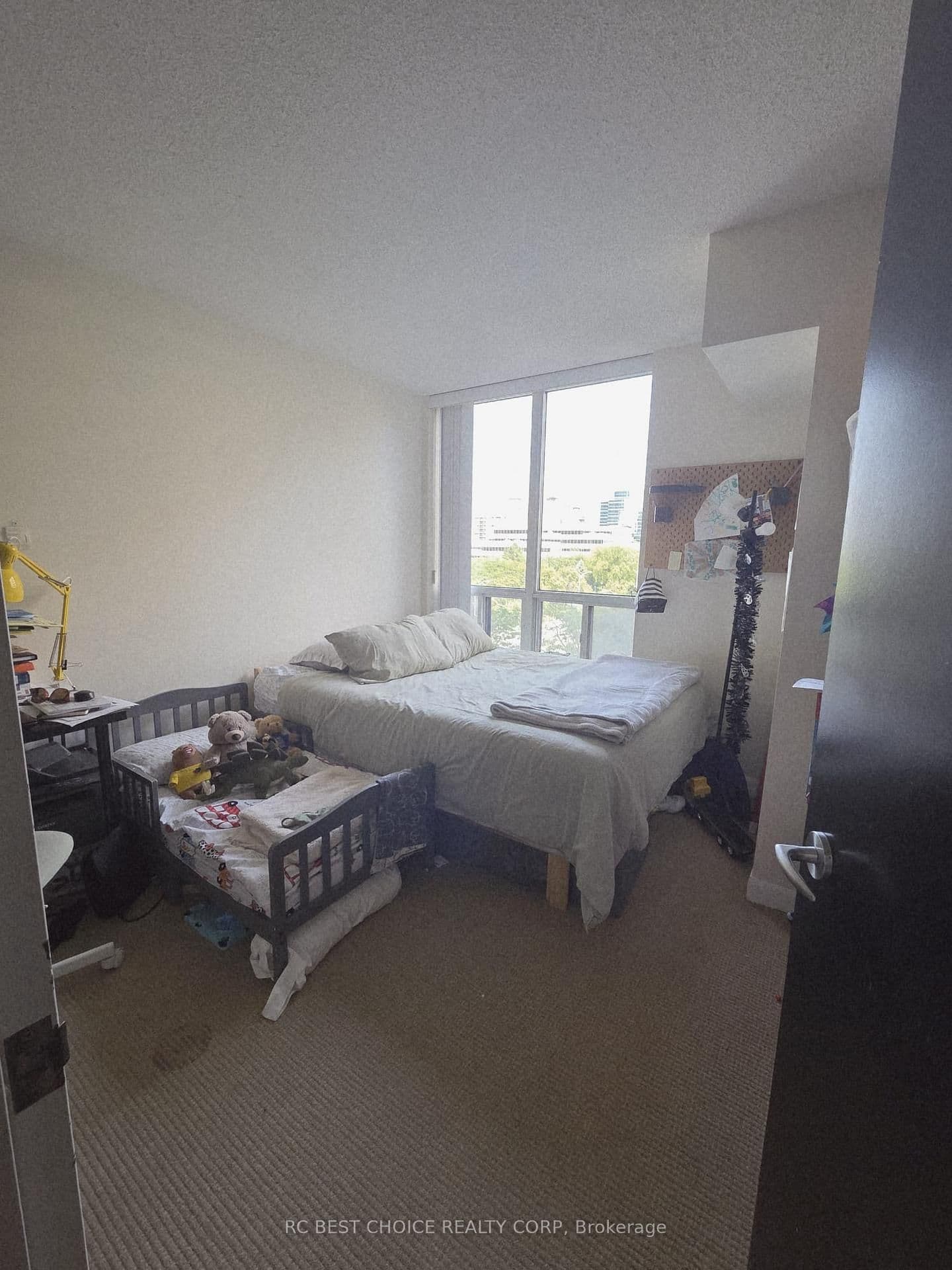 33 Sheppard Avenue, Unit 611 thumbnail 15