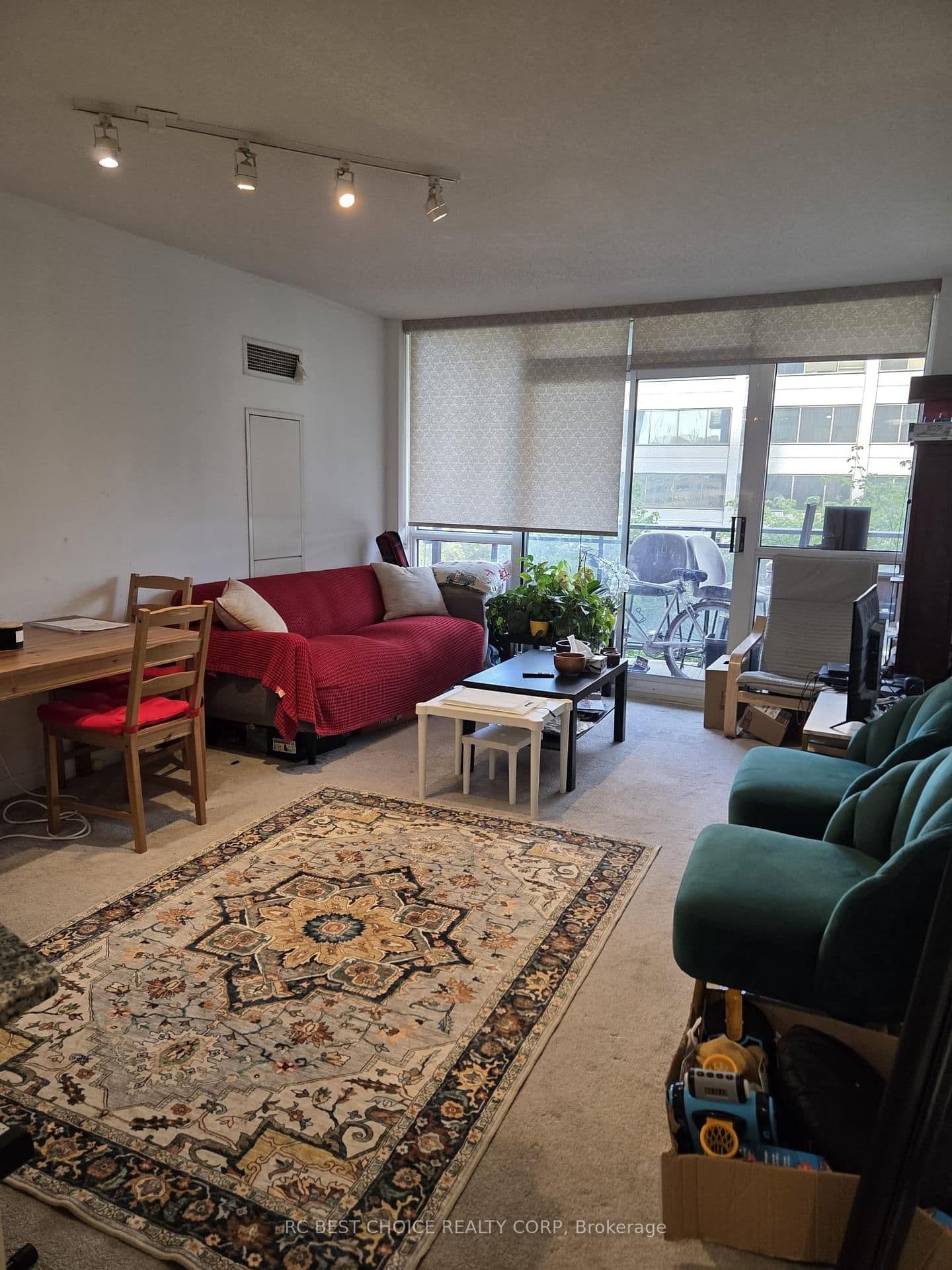 33 Sheppard Avenue, Unit 611 thumbnail 16