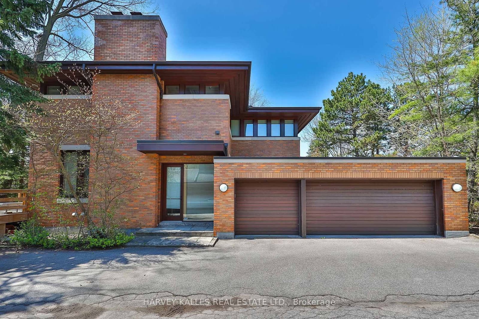 223 Hillhurst Boulevard thumbnail 35