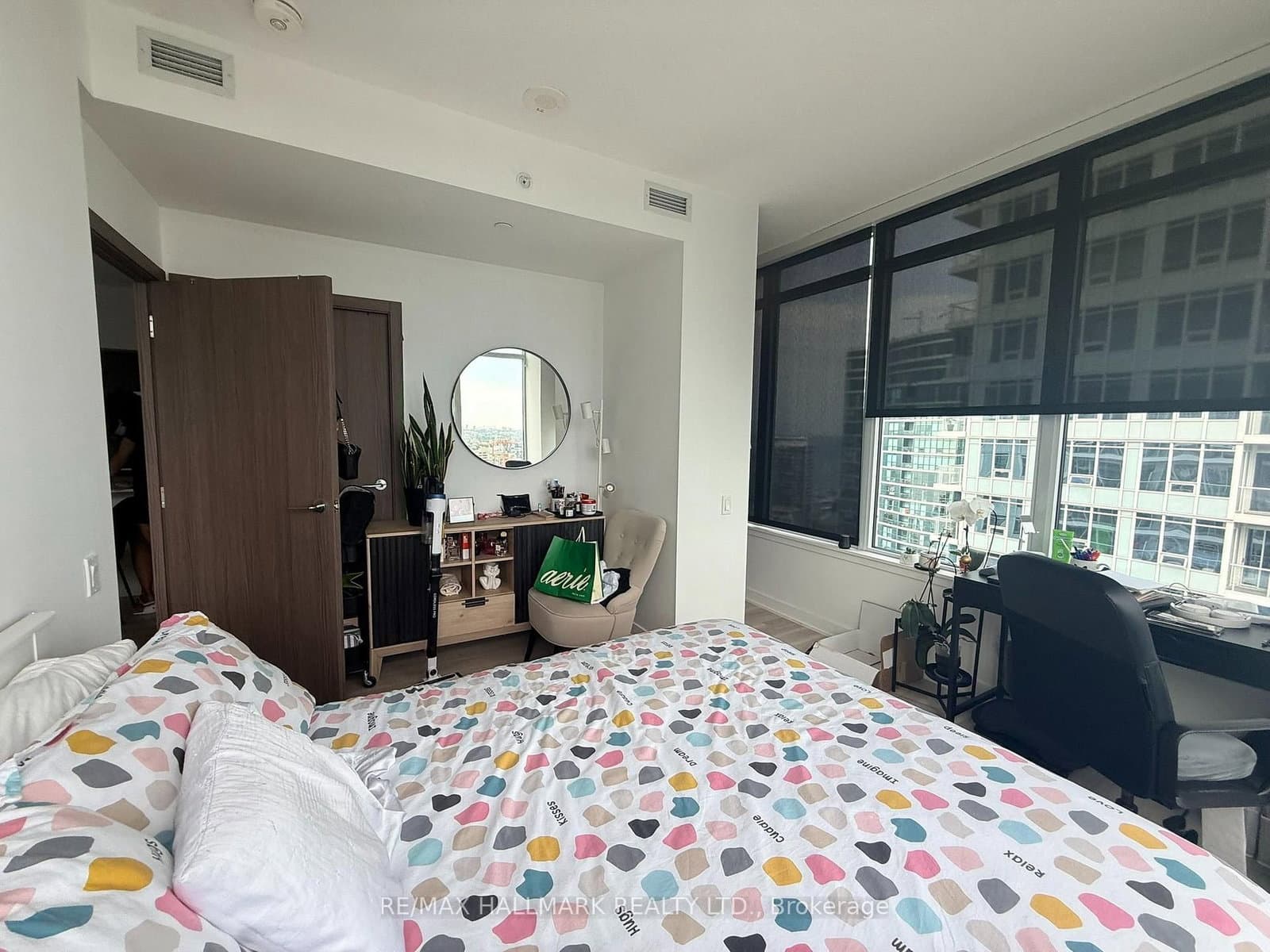 17 Bathurst Street, Unit 3206 thumbnail 14