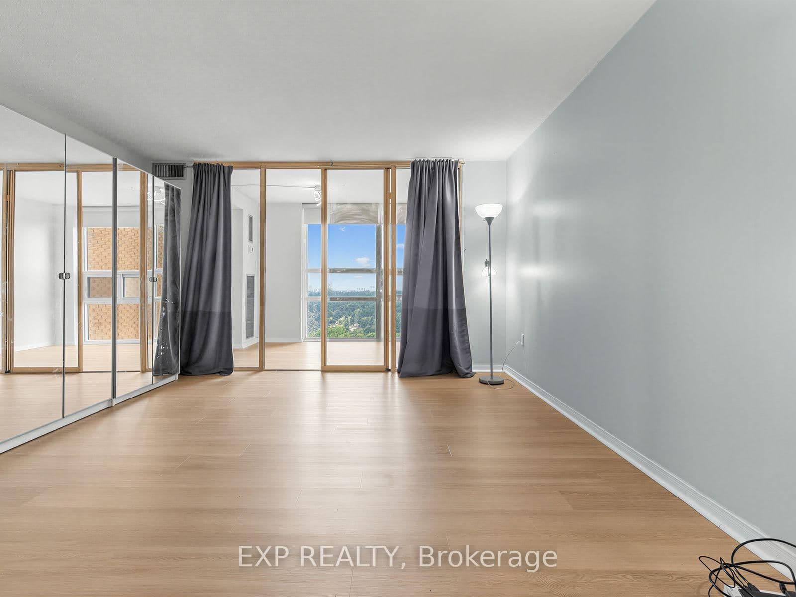 131 Beecroft Road, Unit 1902 thumbnail 10