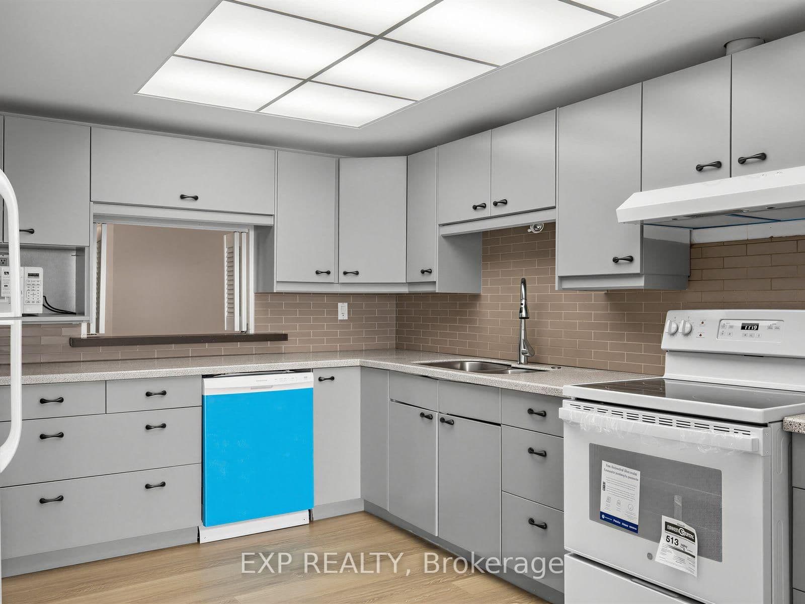 131 Beecroft Road, Unit 1902 thumbnail 18