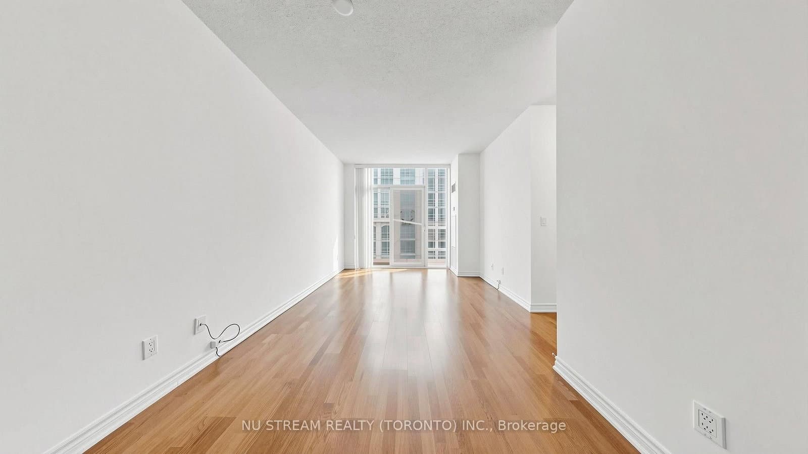 761 Bay Street, Unit 3101 thumbnail 9