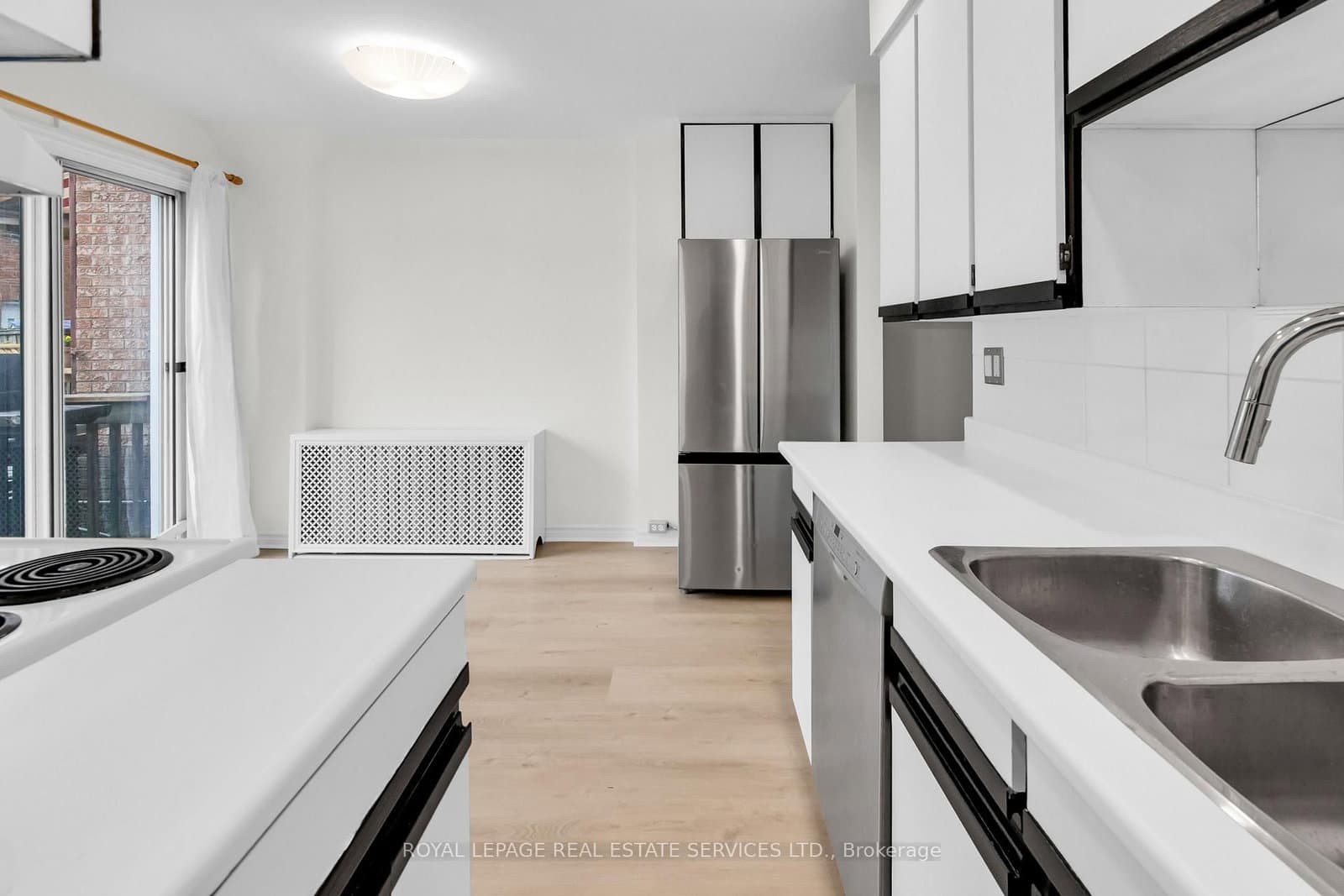 56 Arlington Avenue thumbnail 16