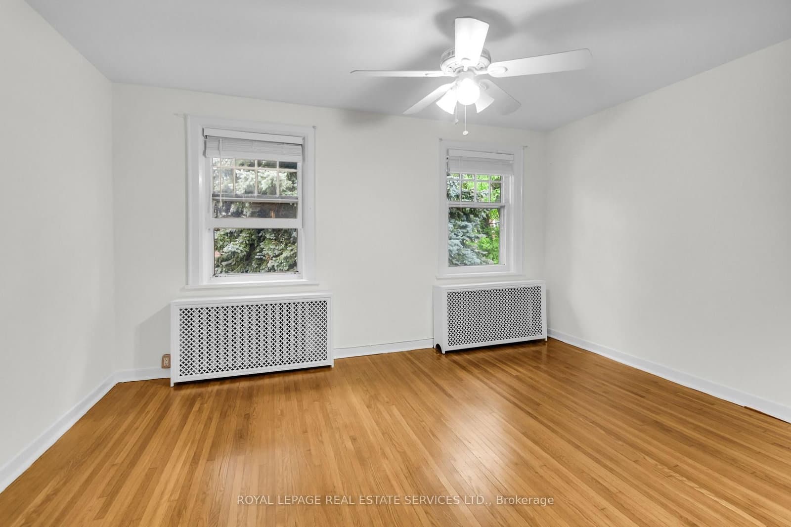 56 Arlington Avenue thumbnail 19