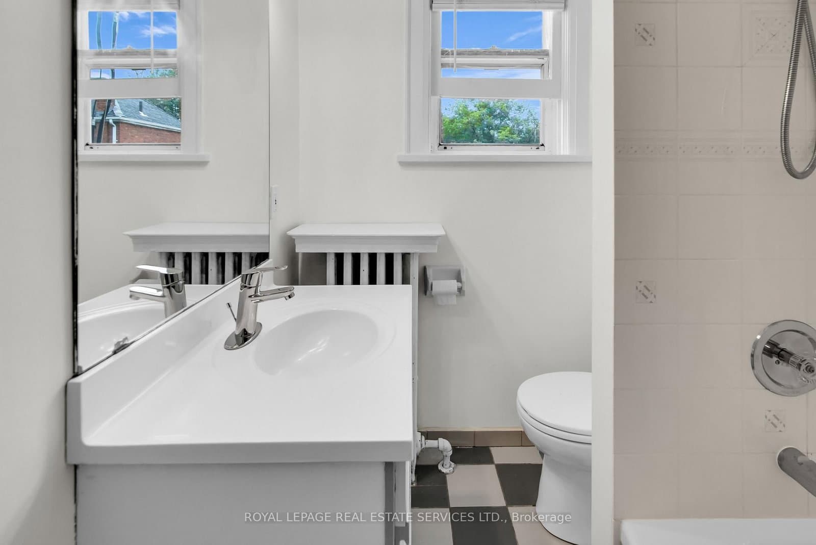 56 Arlington Avenue thumbnail 27