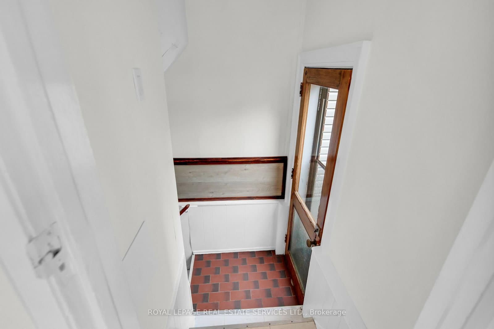 56 Arlington Avenue thumbnail 32