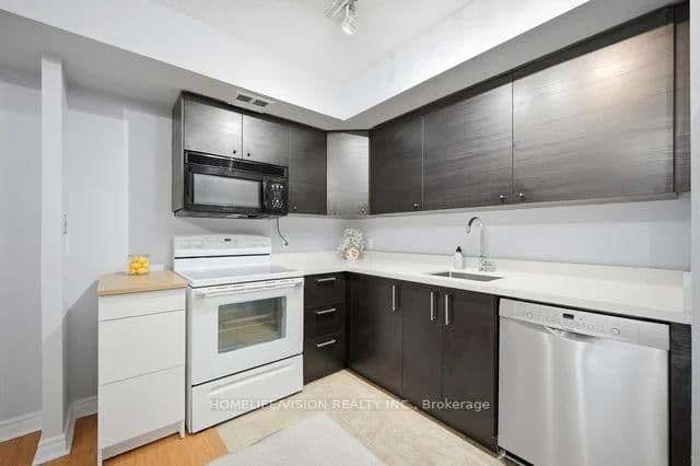 25 The Esplanade, Unit 706 thumbnail 16