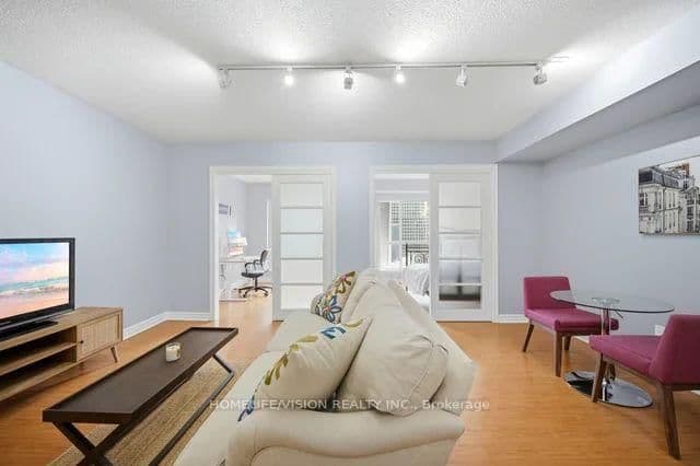 25 The Esplanade, Unit 706 thumbnail 9