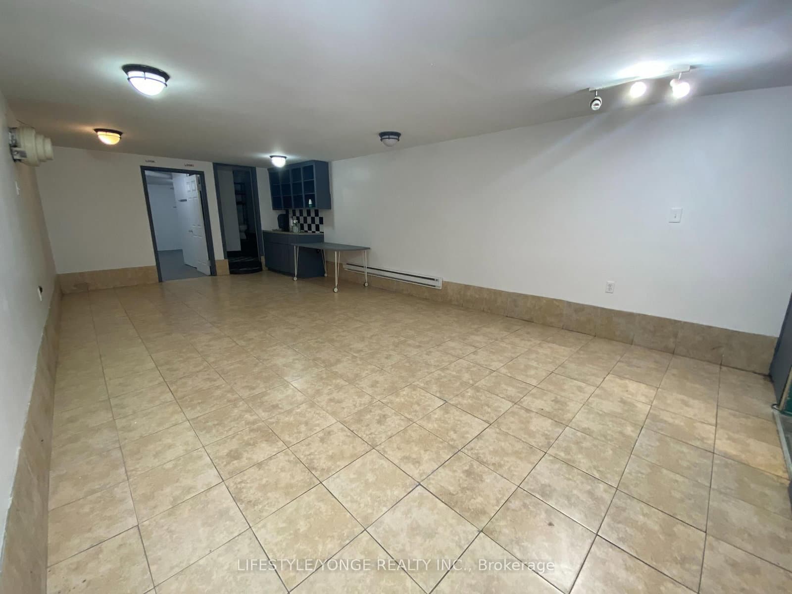 609 Queen Street W, Unit Lower level thumbnail 9