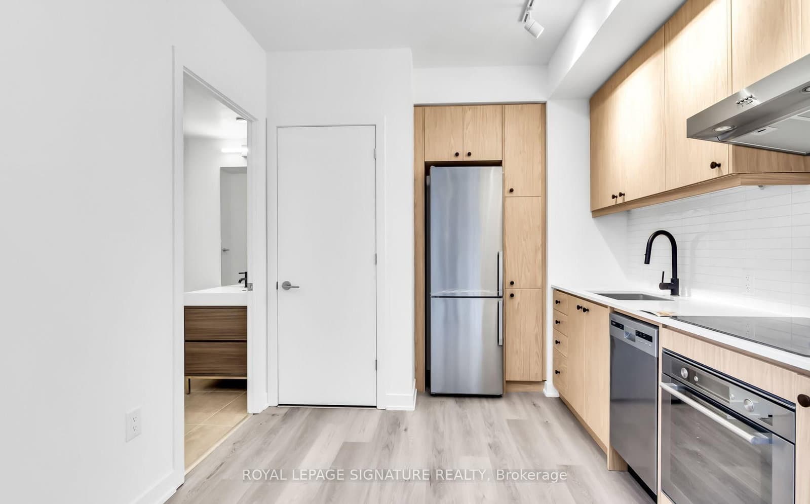 9 Tecumseth Street, Unit 503 thumbnail 11