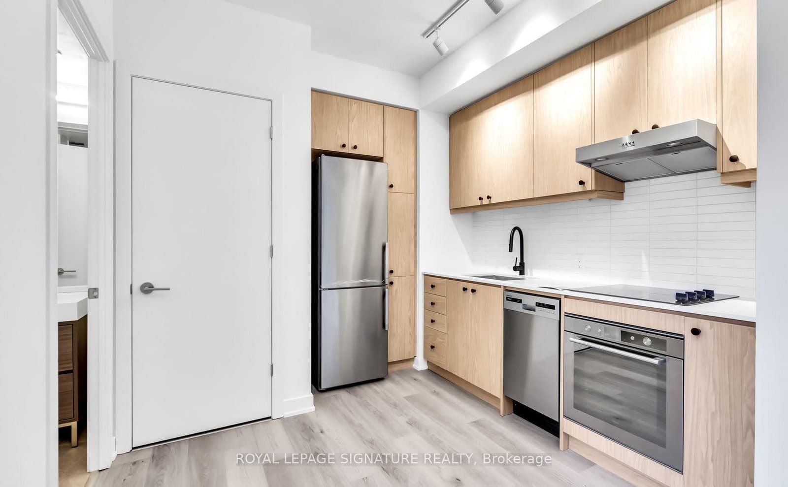 9 Tecumseth Street, Unit 503 thumbnail 12
