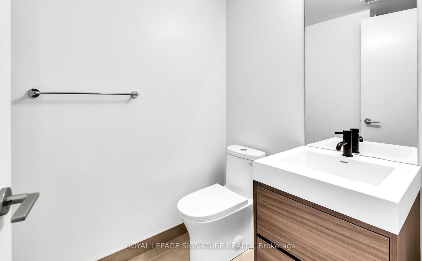 9 Tecumseth Street, Unit 503 thumbnail 15