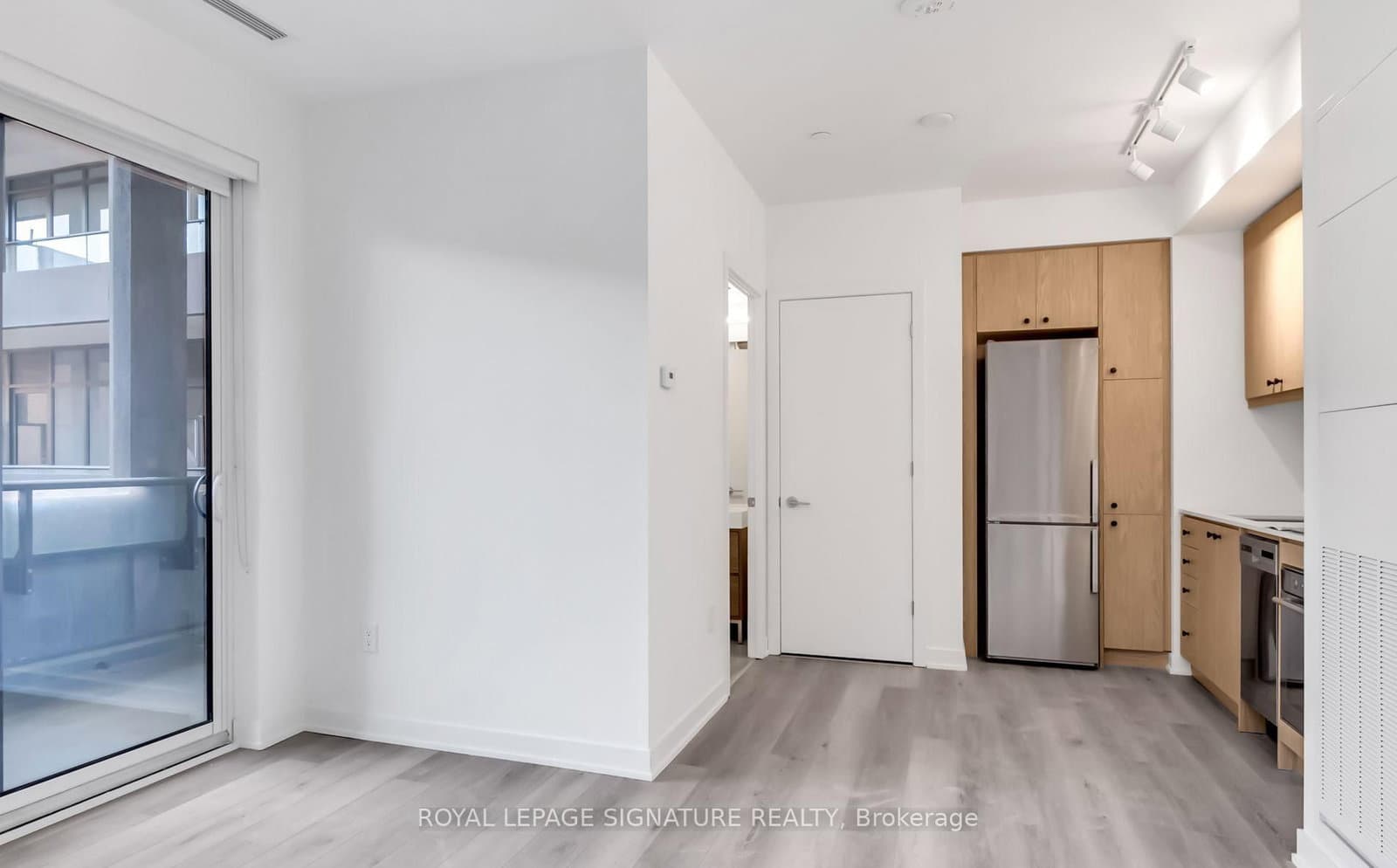 9 Tecumseth Street, Unit 503 thumbnail 7