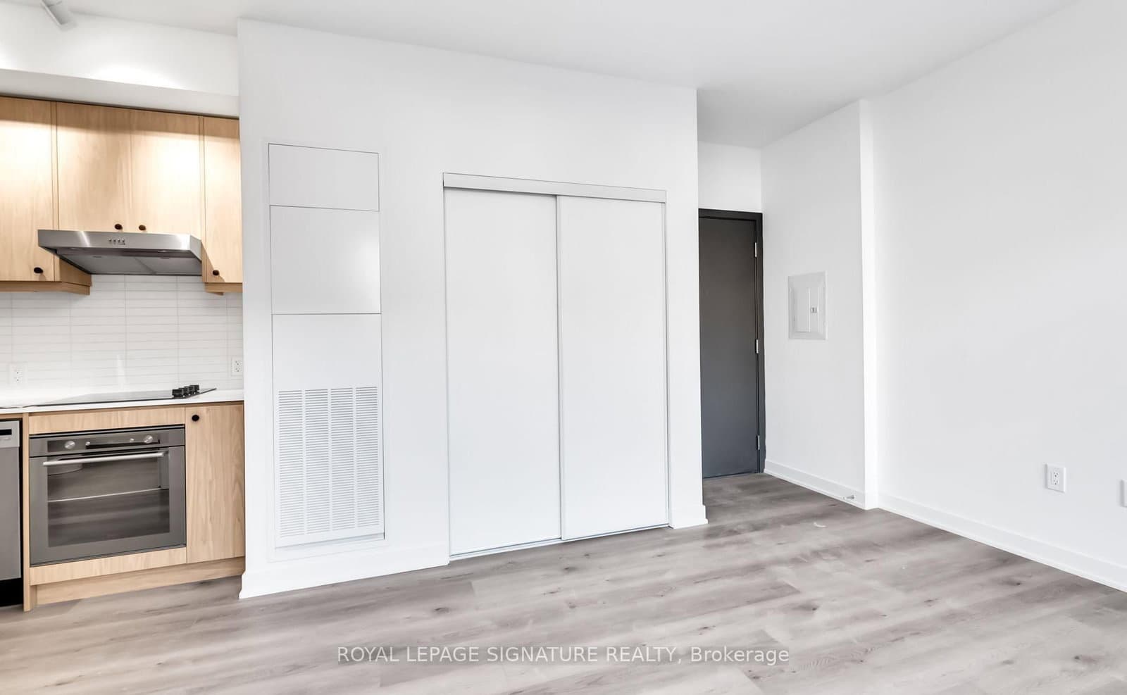 9 Tecumseth Street, Unit 503 thumbnail 8
