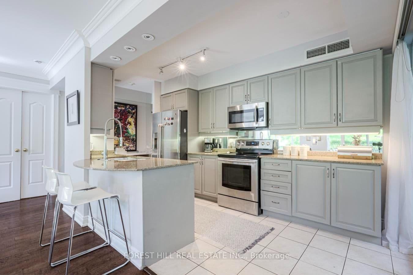 38 William Carson Crescent, Unit 114 thumbnail 17