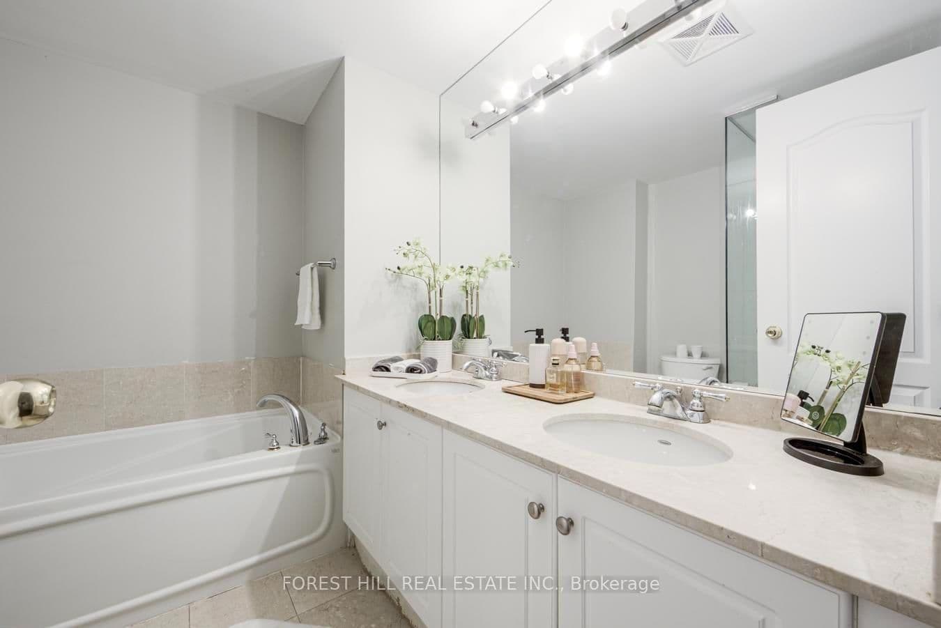 38 William Carson Crescent, Unit 114 thumbnail 26
