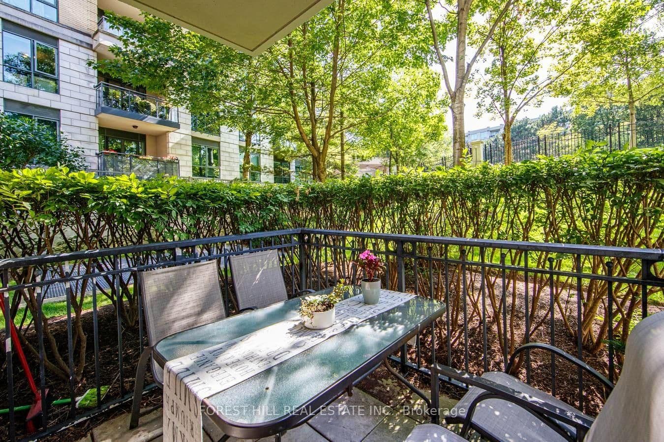 38 William Carson Crescent, Unit 114 thumbnail 35