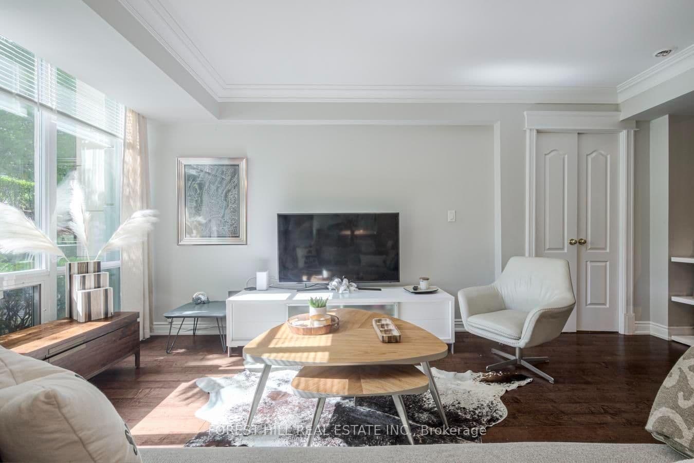38 William Carson Crescent, Unit 114 thumbnail 9