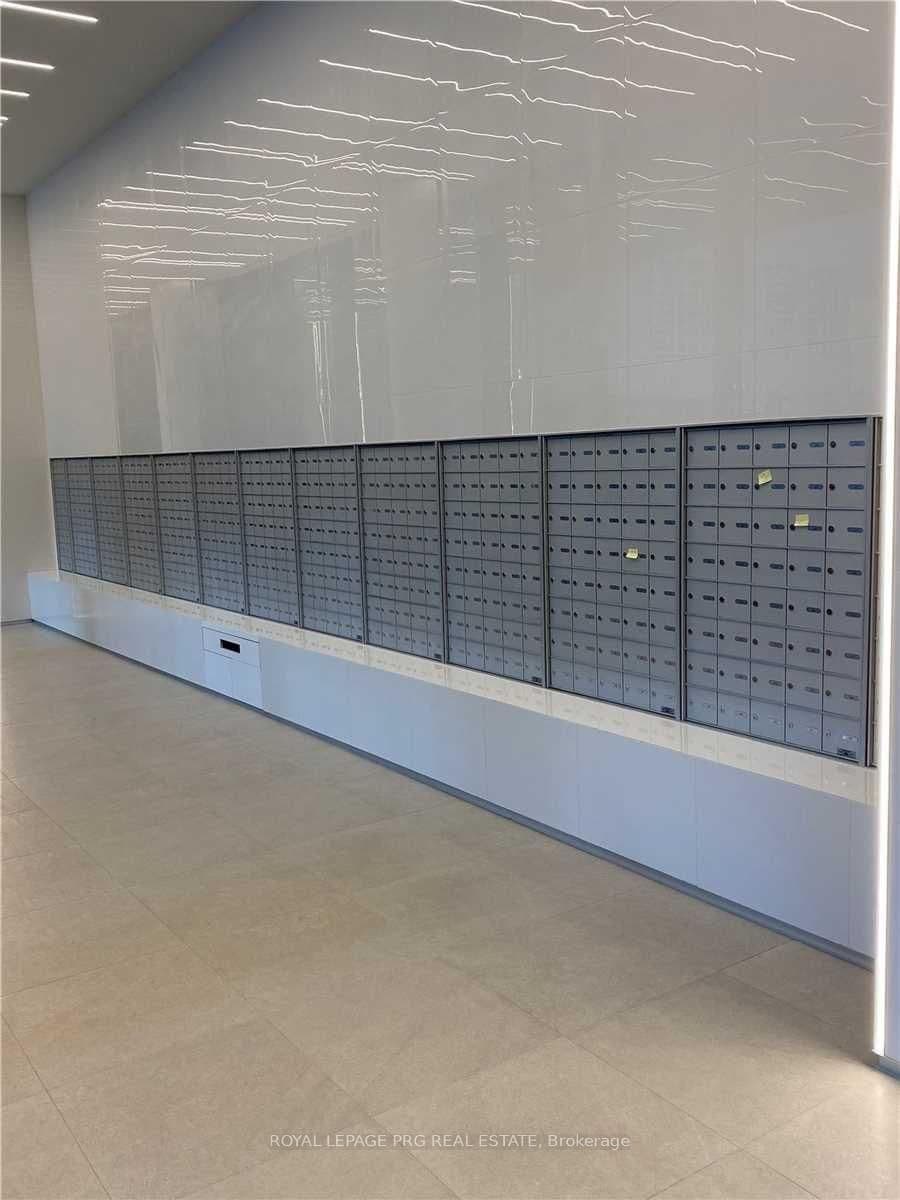 158 Front Street E, Unit 1403 thumbnail 12