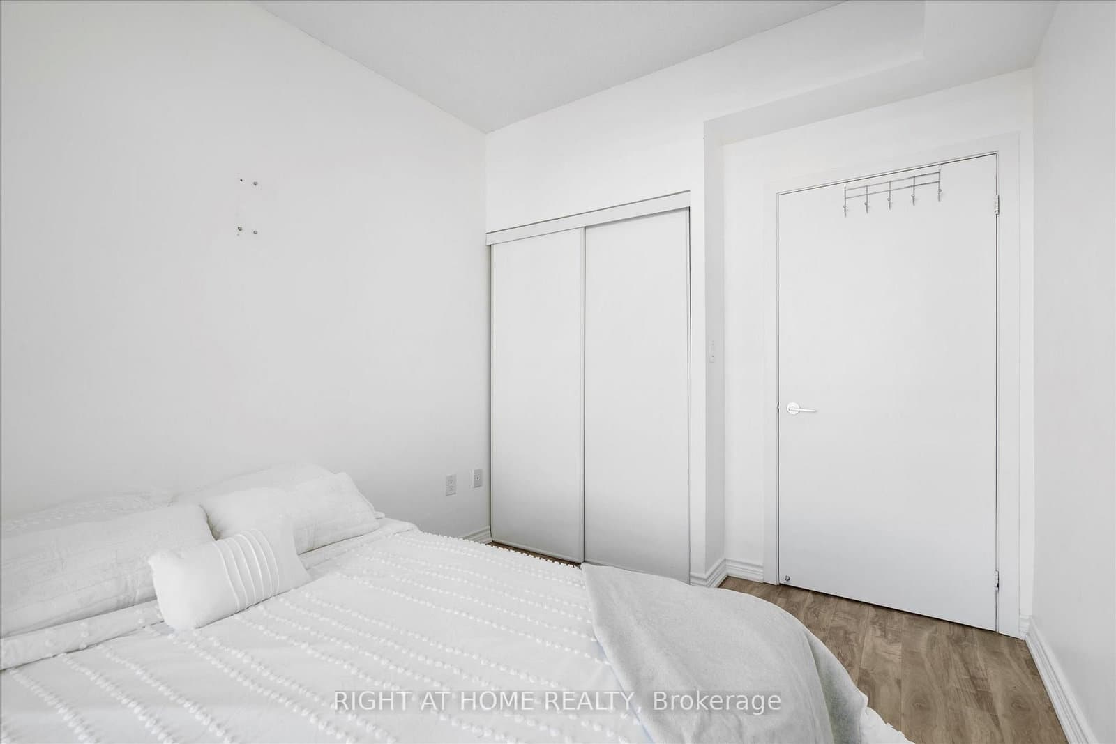 70 Forest Manor Road, Unit 217 thumbnail 13