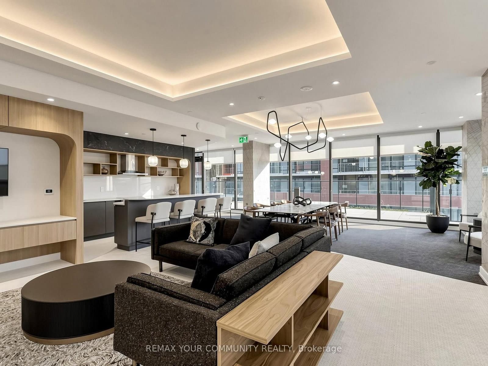 35 Parliament Street, Unit 2504 thumbnail 39