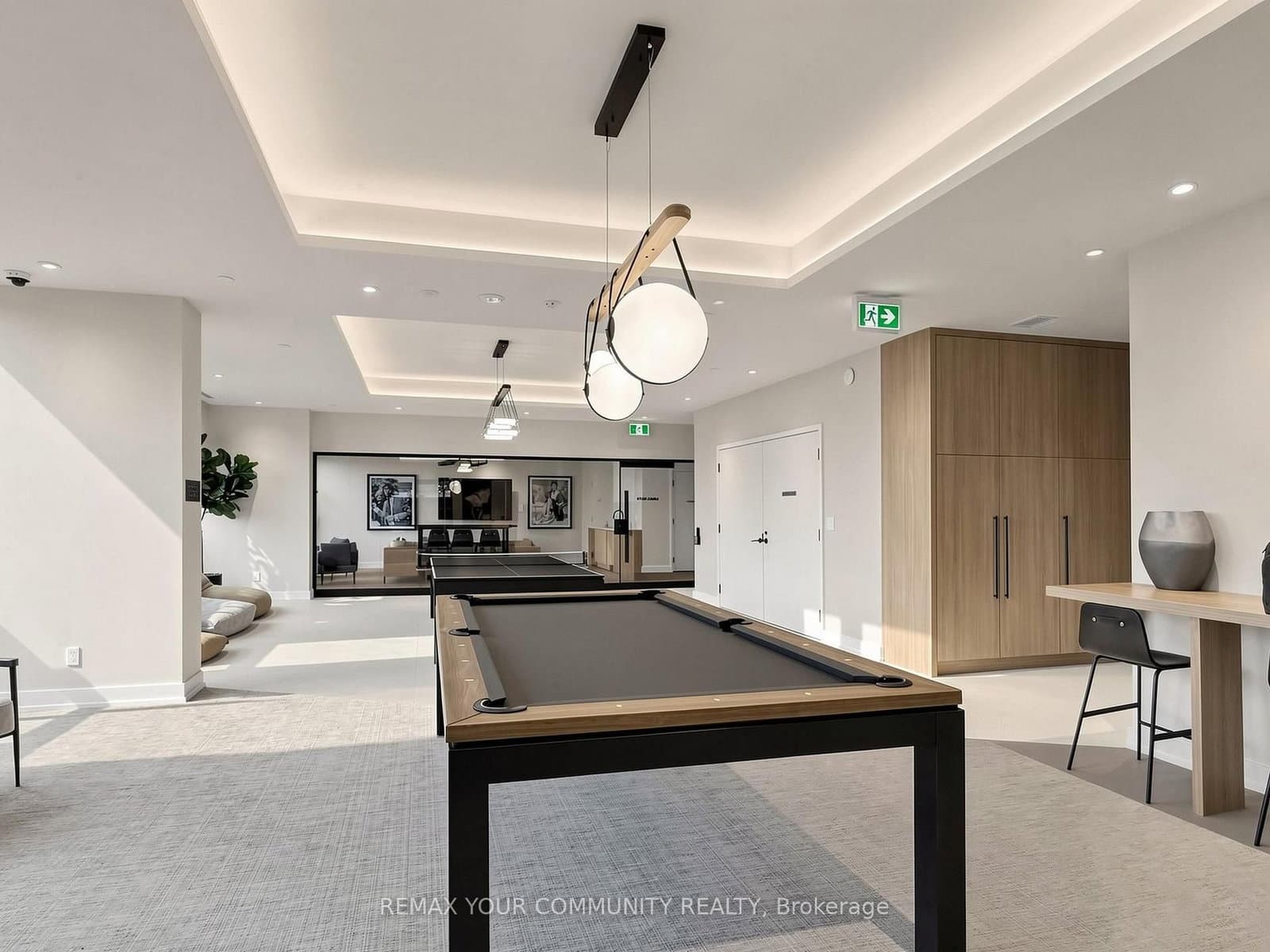35 Parliament Street, Unit 2504 thumbnail 40
