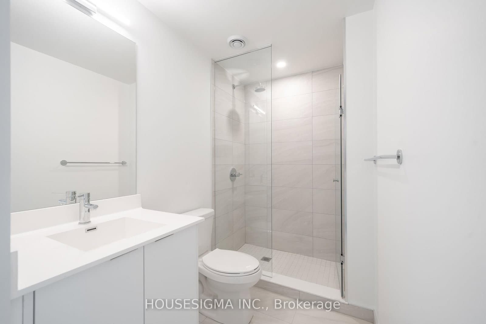 181 Sheppard Avenue E, Unit 703 thumbnail 14