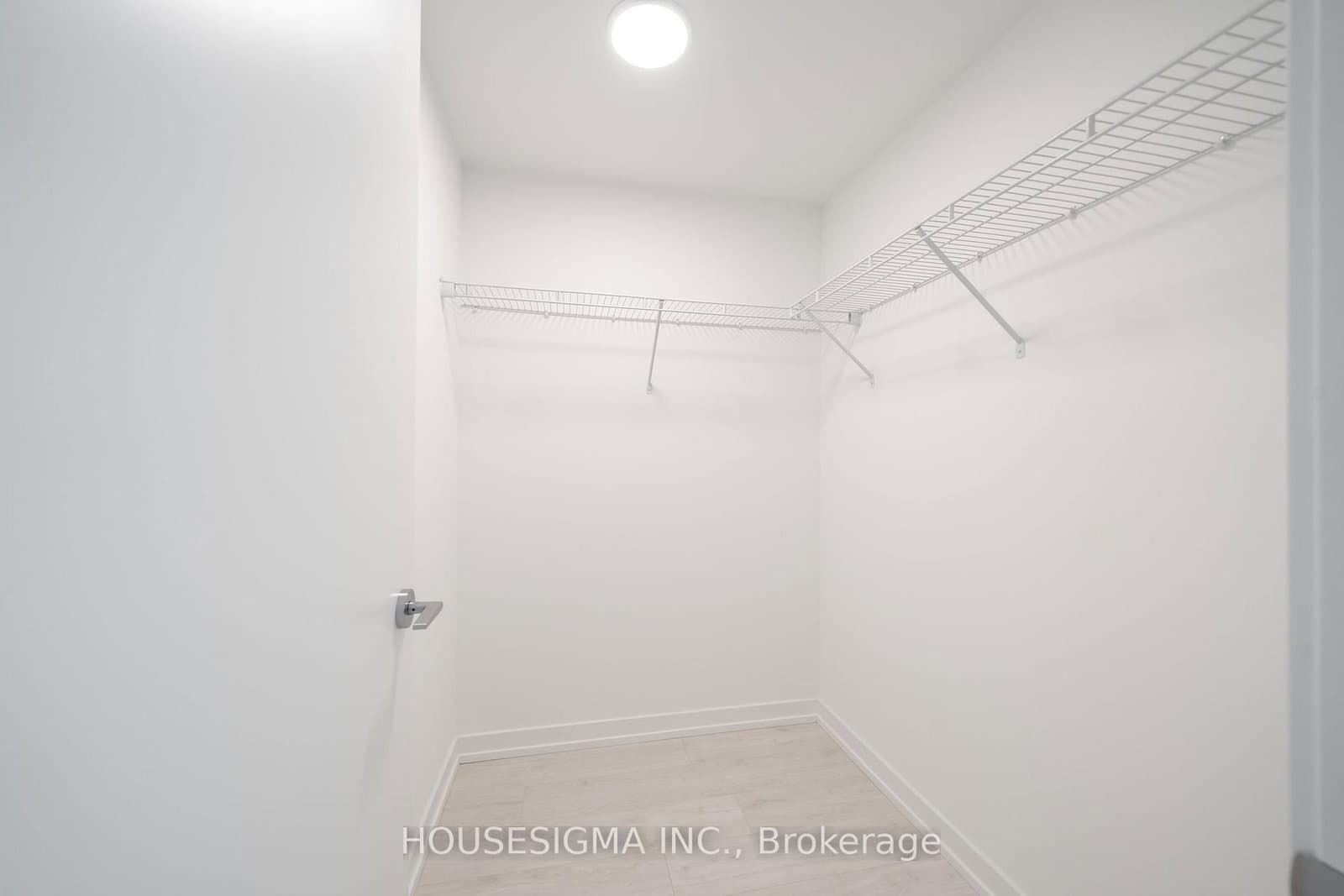 181 Sheppard Avenue E, Unit 703 thumbnail 16