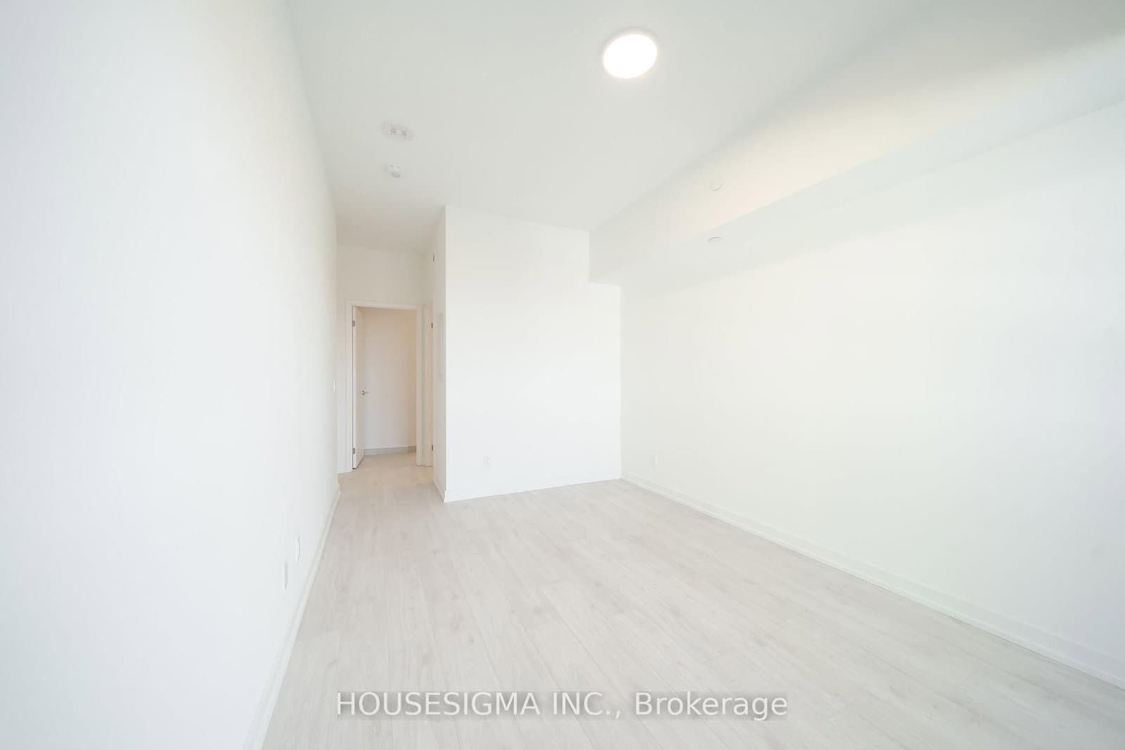 181 Sheppard Avenue E, Unit 703 thumbnail 17