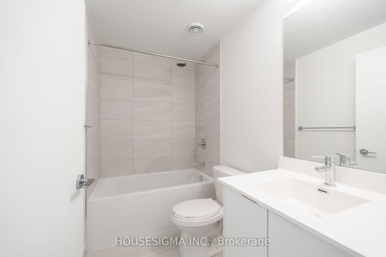 181 Sheppard Avenue E, Unit 703 thumbnail 18
