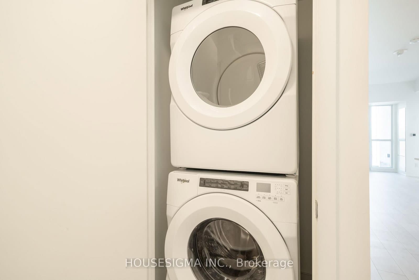 181 Sheppard Avenue E, Unit 703 thumbnail 19