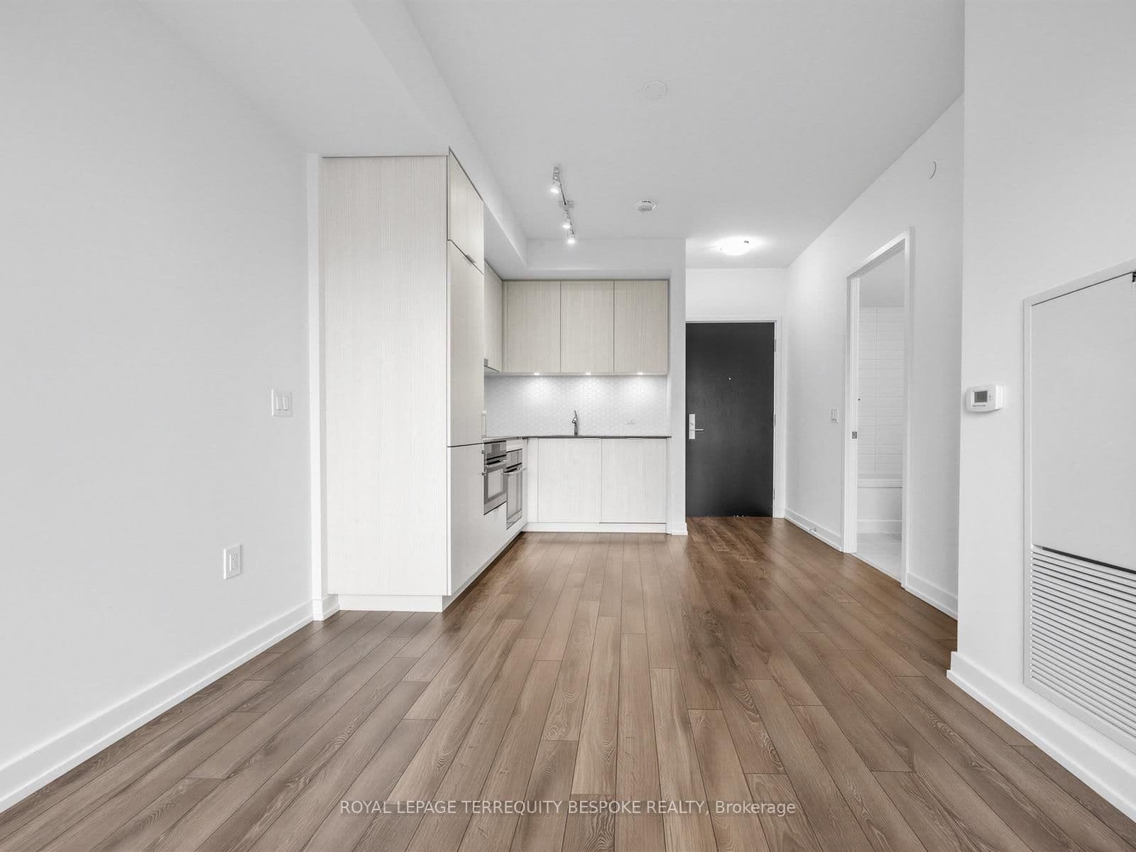 158 Front Street E, Unit 419 thumbnail 18