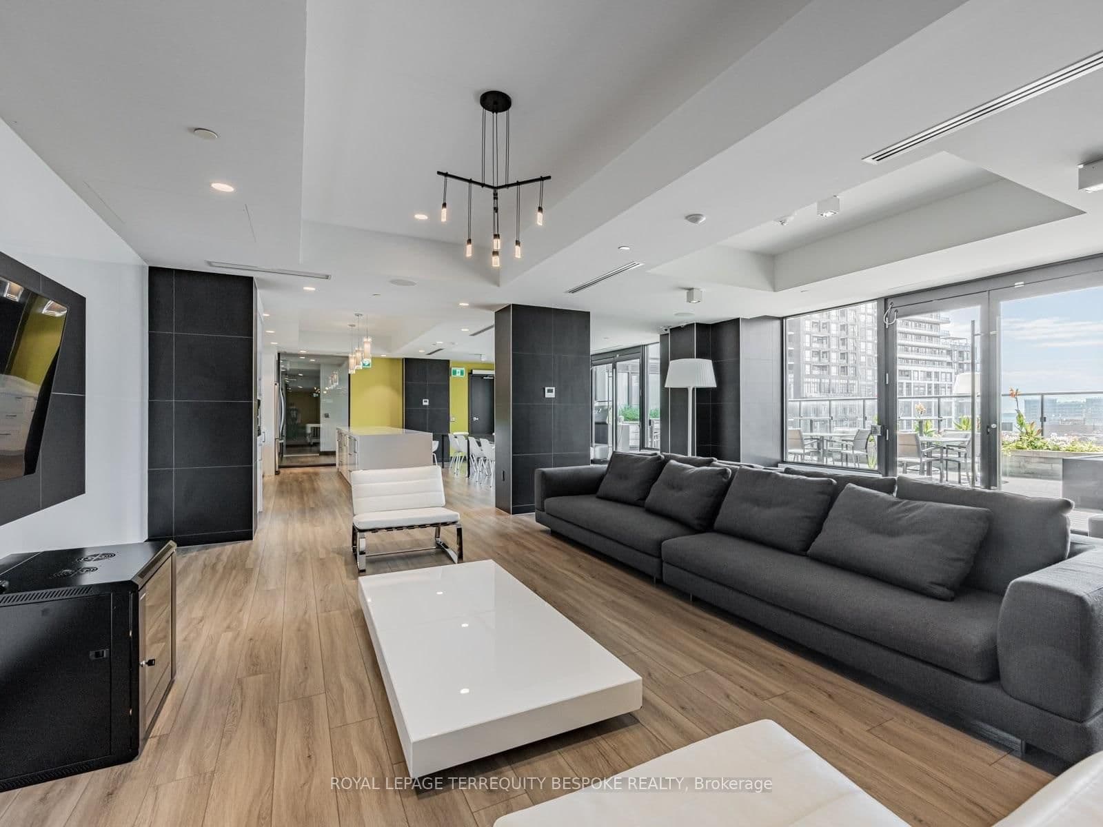 158 Front Street E, Unit 419 thumbnail 32