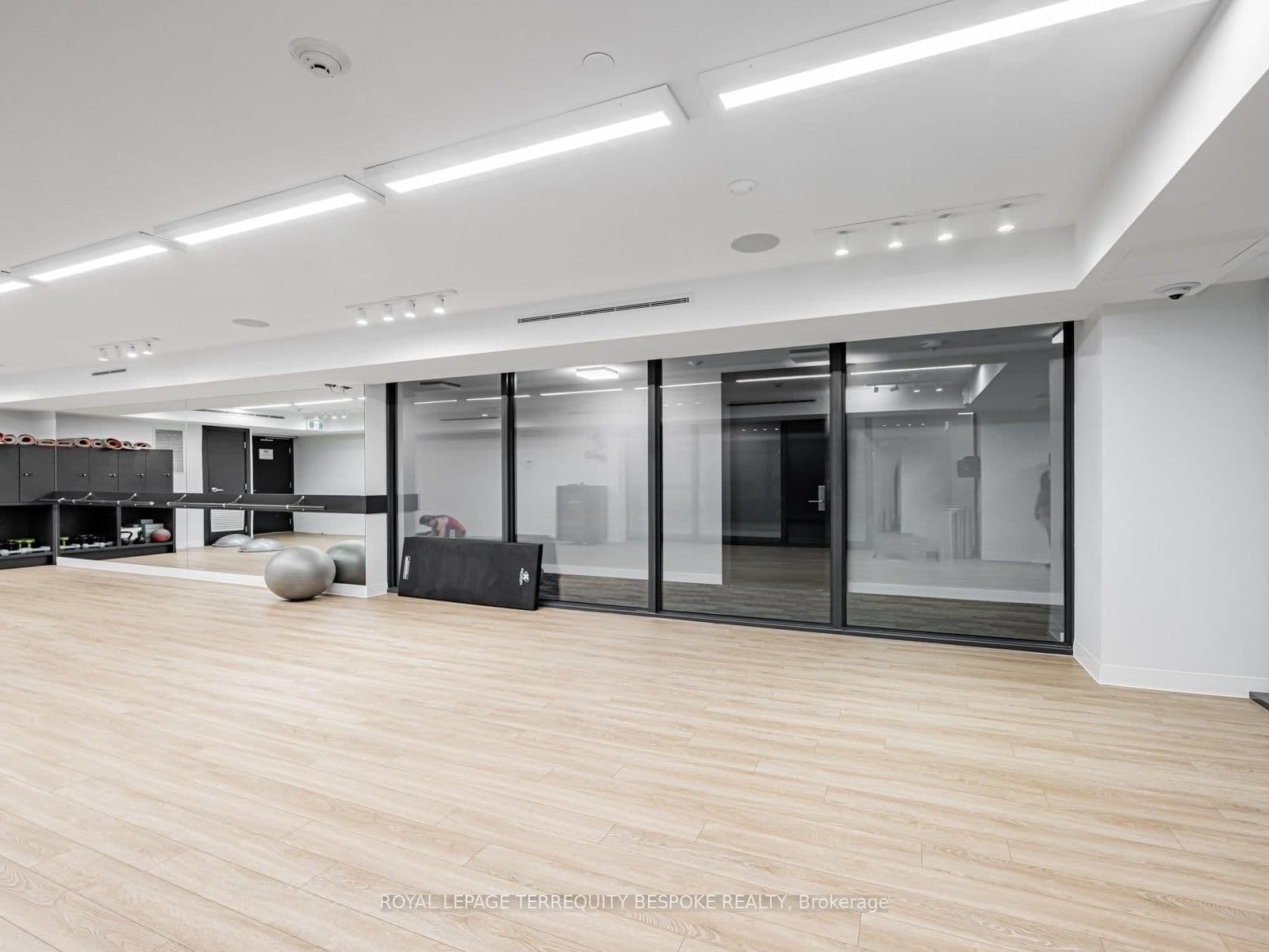 158 Front Street E, Unit 419 thumbnail 33