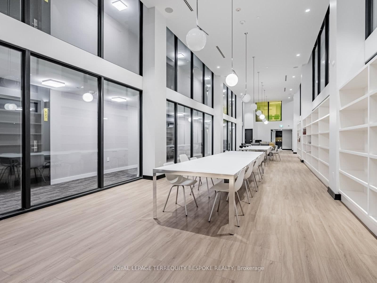 158 Front Street E, Unit 419 thumbnail 35