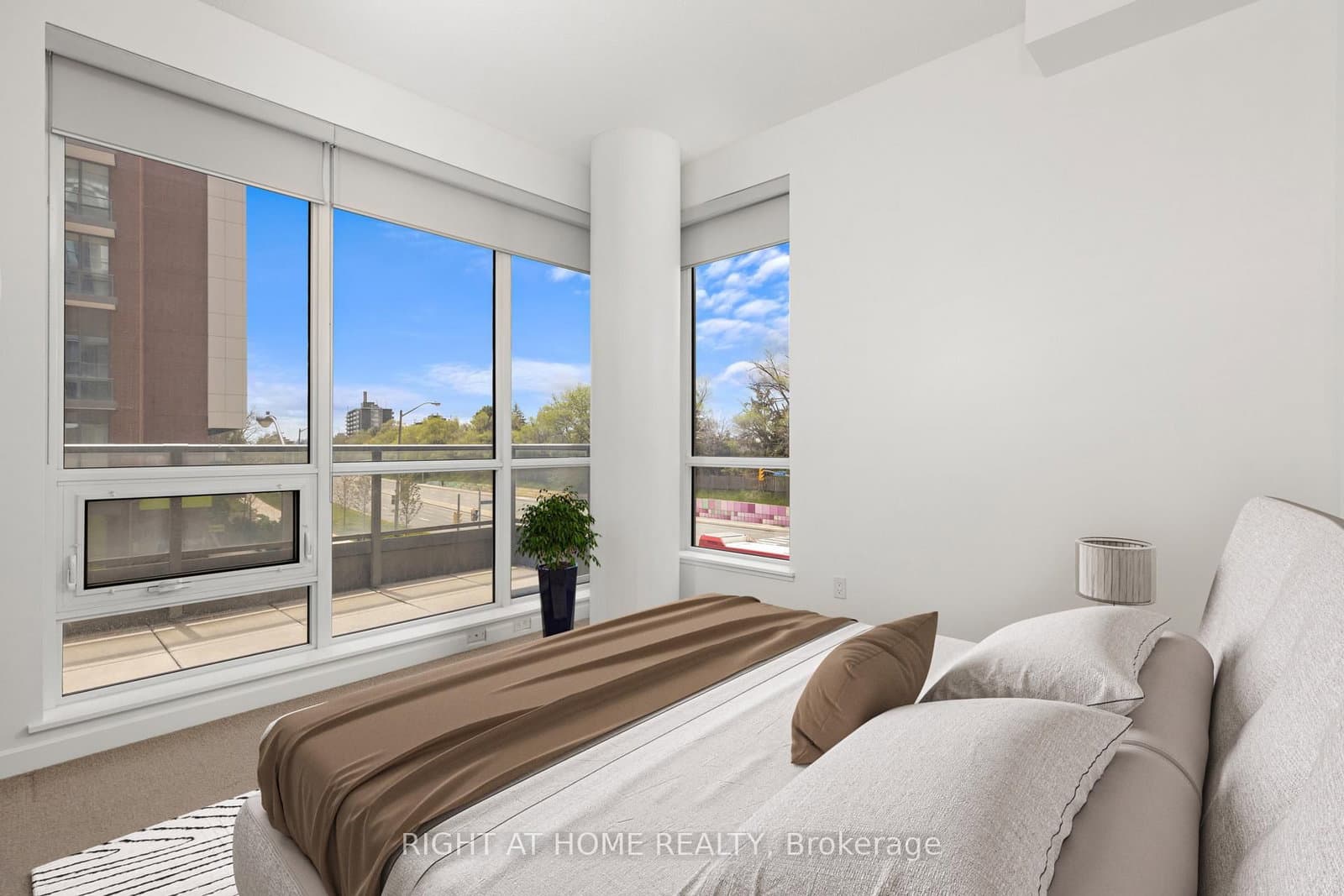 52 Forest Manor Road, Unit 108 thumbnail 13