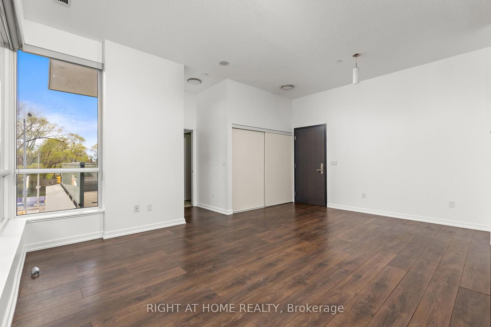 52 Forest Manor Road, Unit 108 thumbnail 22