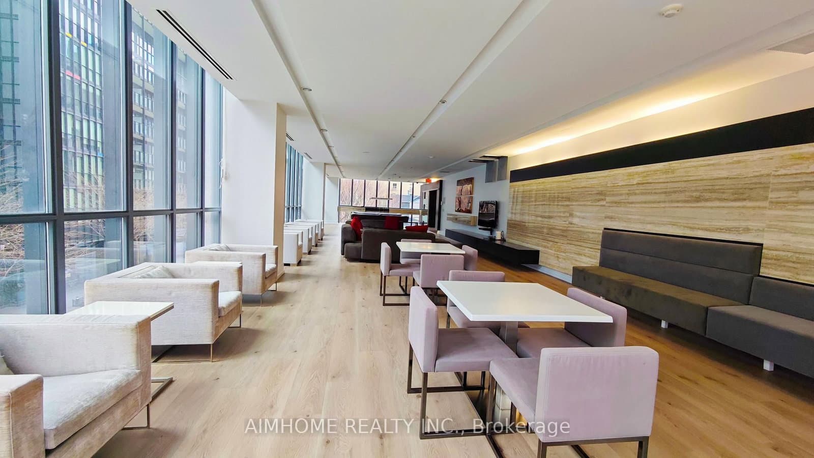 110 Charles Street E, Unit 1510 thumbnail 28