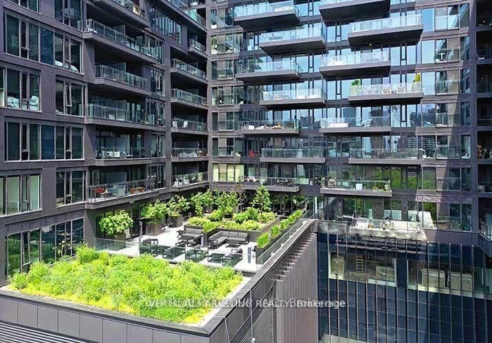 505 Richmond Street W, Unit 423 thumbnail 22