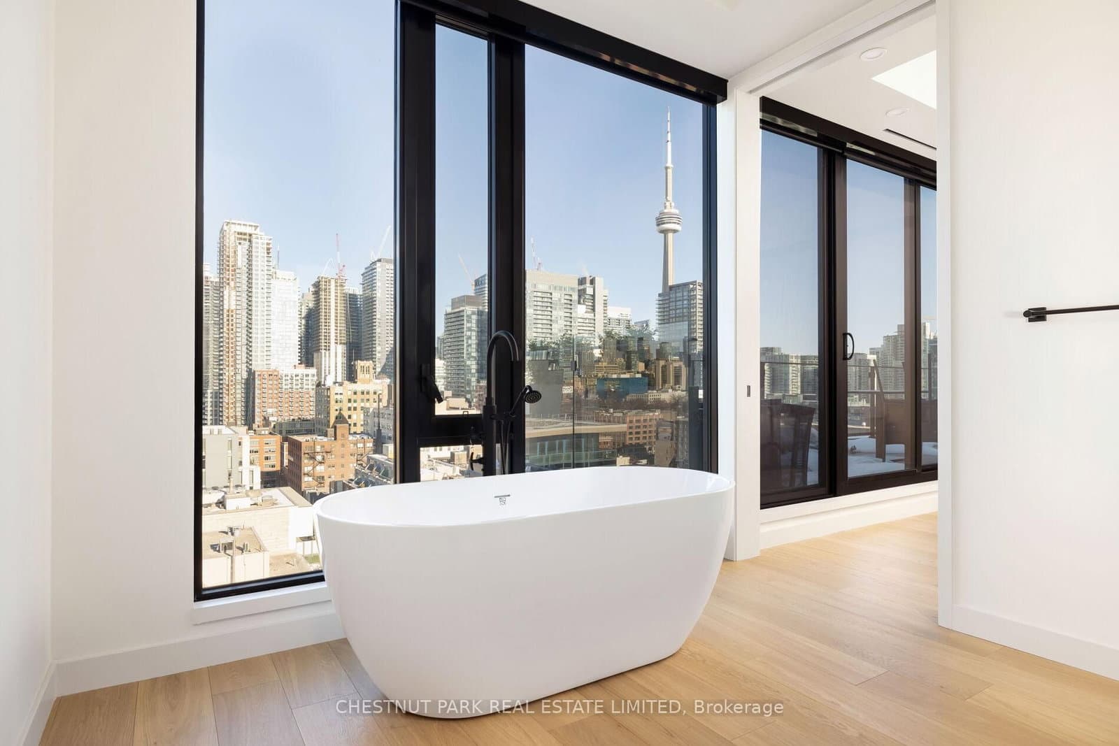 505 Richmond Street W, Unit 1311 thumbnail 34