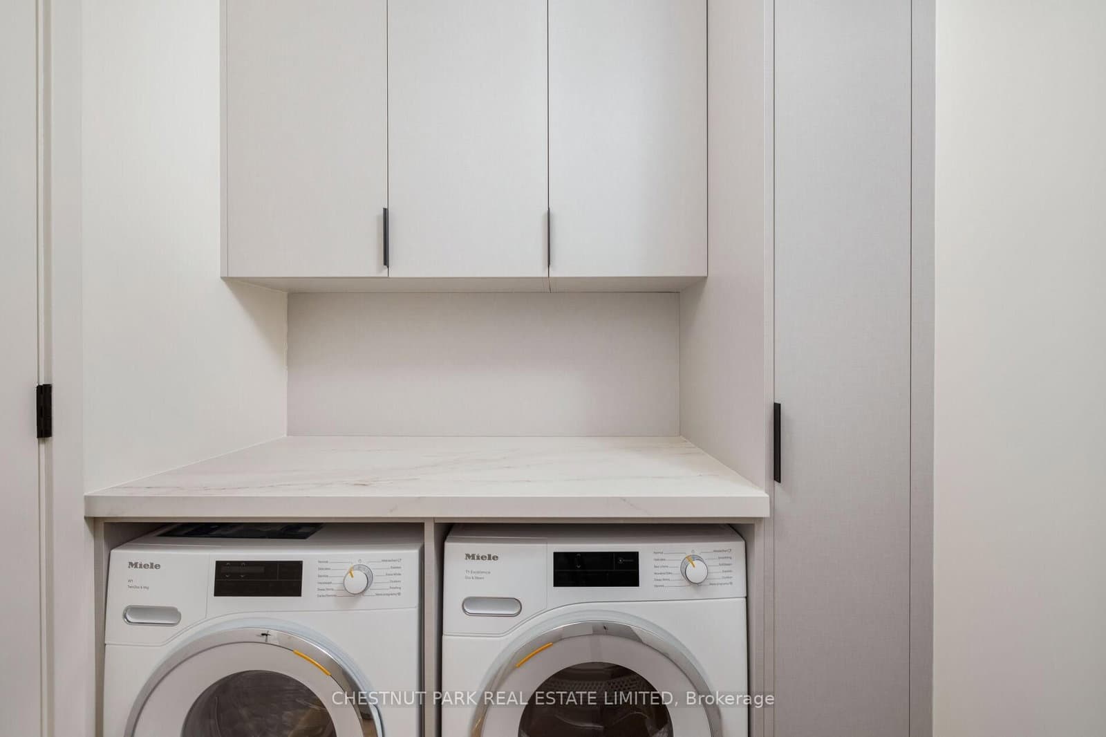 505 Richmond Street W, Unit 1311 thumbnail 47